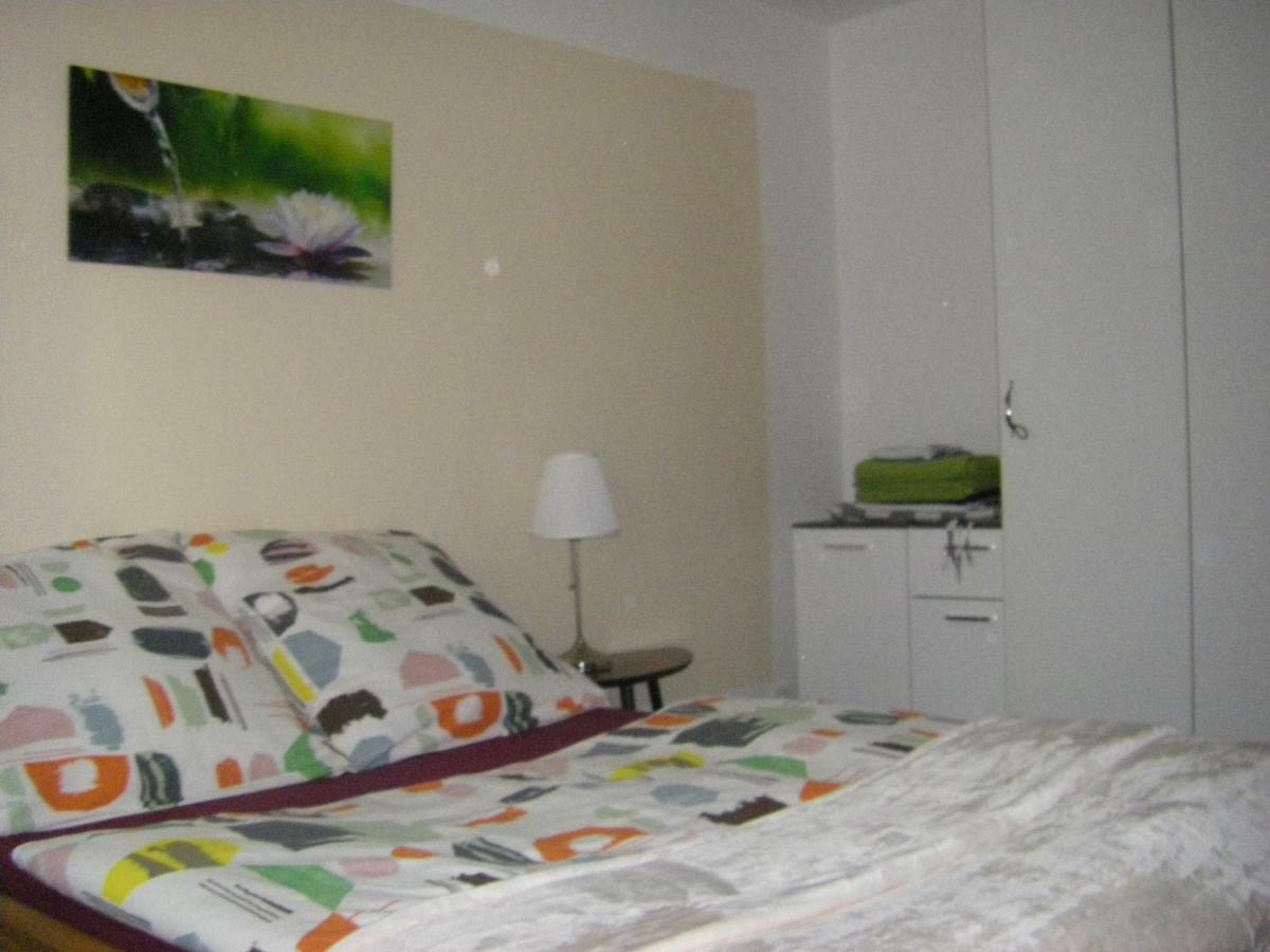 Uni Apartment