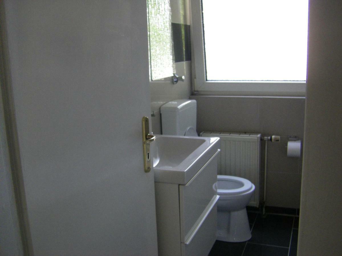 Uni Apartment